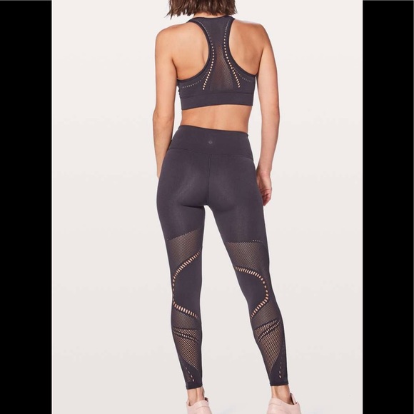 - Lululemon Reveal Tights and Bra 8. NWT - Picture 3 of 3